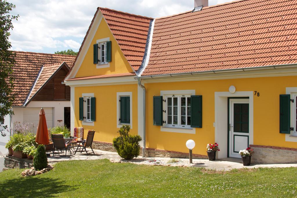 Ferienhaus Planetz Kaindorf  Pokoj fotografie